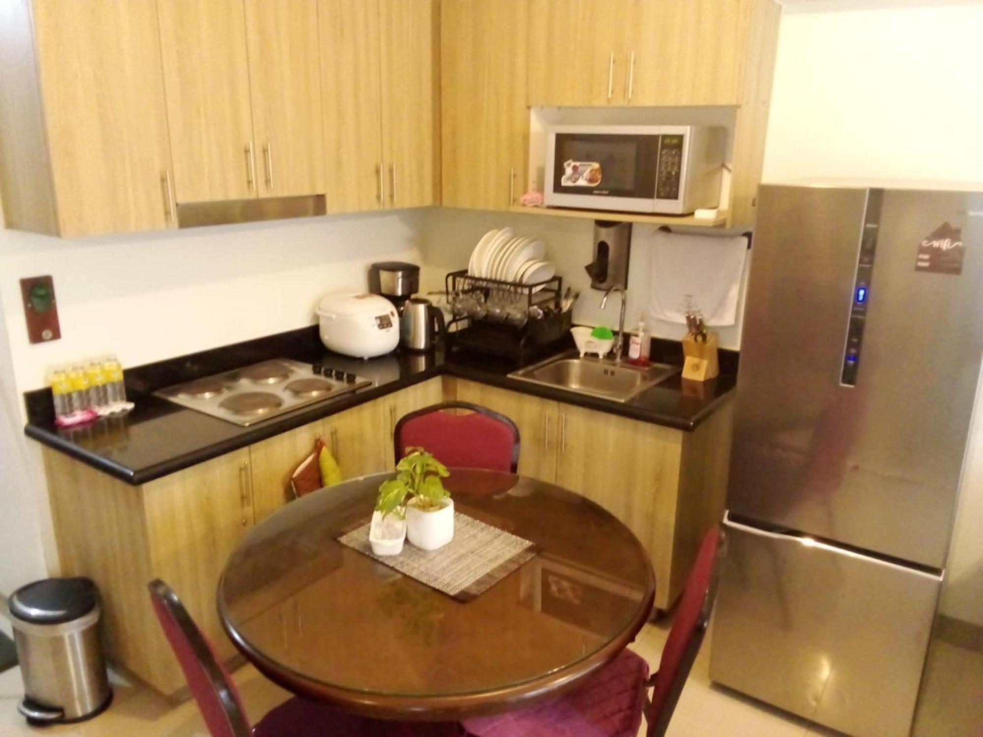 The Splendor Comfortable Living By Awsom Phil Pasay Exterior photo